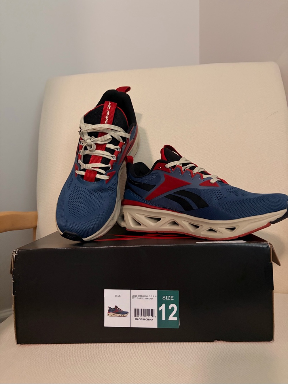 New Reebok Men's Run